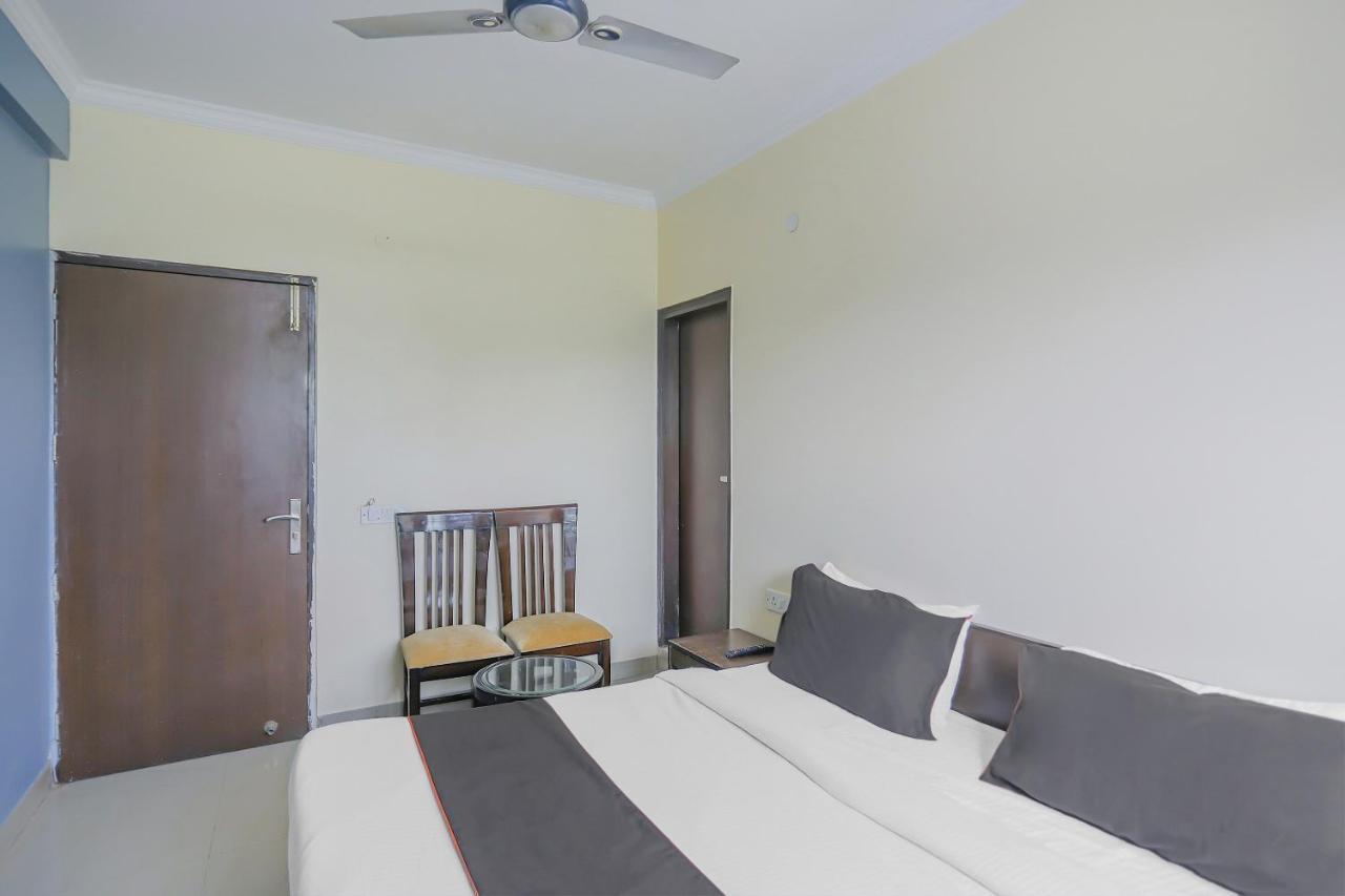 Collection O A3S Lodge Near Dilli Haat Ina New Delhi Exterior photo